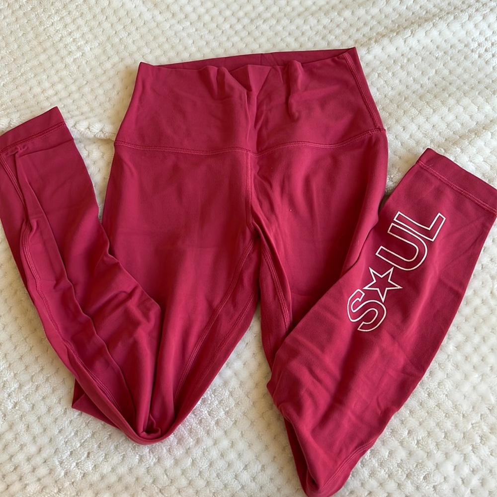 Lululemon soul cycle aligns size 4 pink